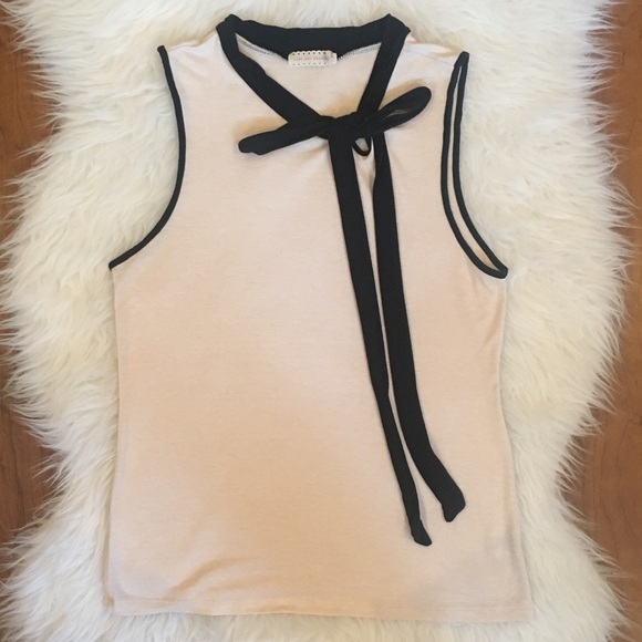 Urban Outfitters Tops - Urban Outfitters Pins & Needles Cream Top